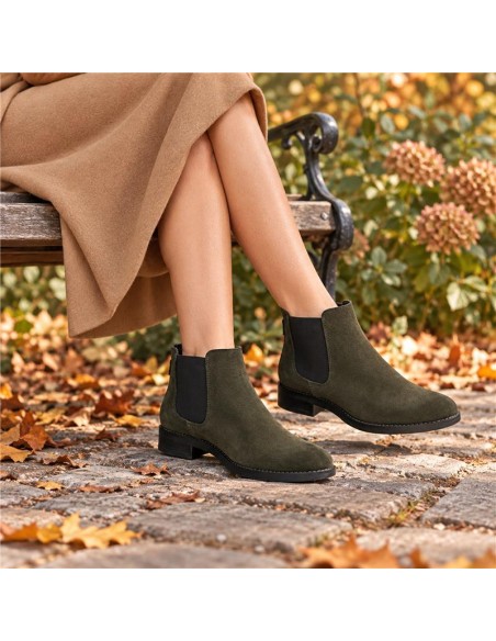 Green suede leather and plain leather women's boots