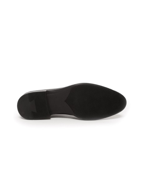 Black leather Oxford