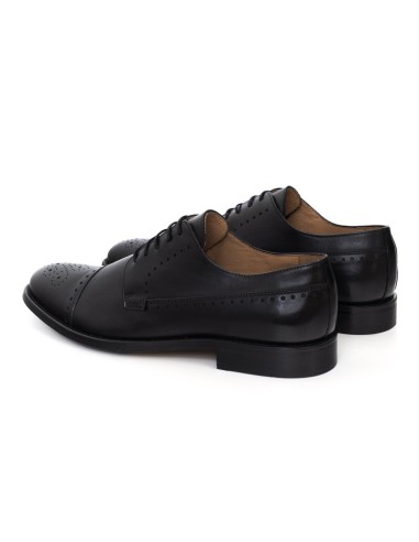 Derby de piel con picado maría color negro