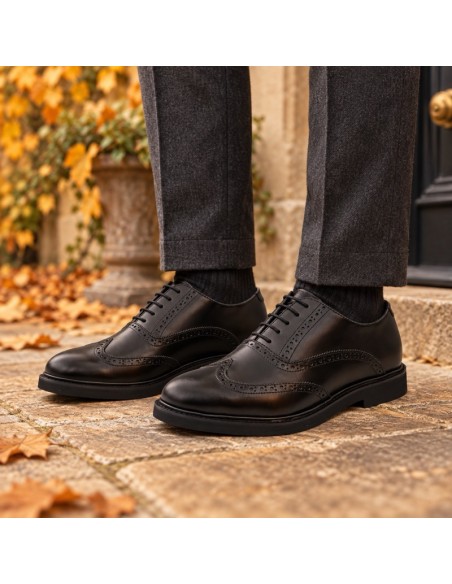 Black leather Oxford