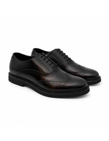 Black leather Oxford