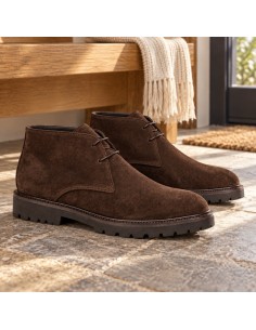 Brown suede boot