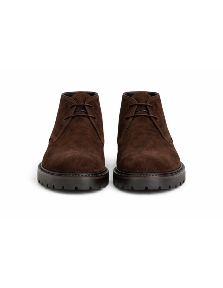 Brown suede boot