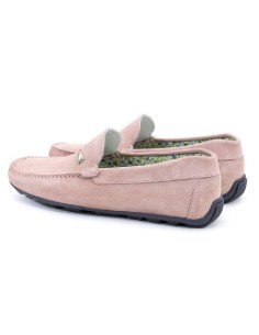 Mocasín de ante afelpado color rosa 2