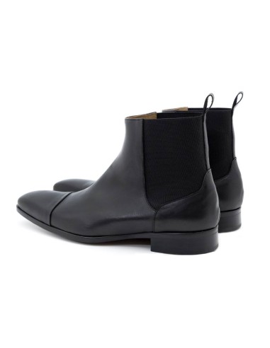 Botines Chelsea de piel con elástico lateral color negro