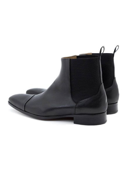 Black leather chelsea boots
