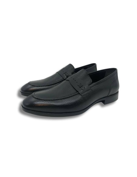 Mocasín de piel con antifaz color negro