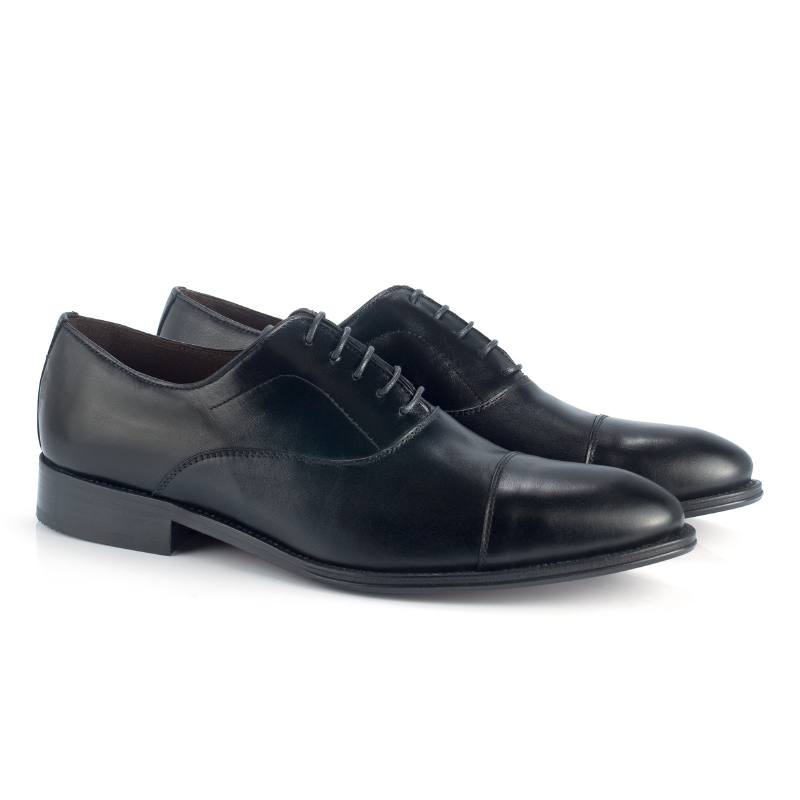 Oxford de piel con cordón de piel color negro CR-24045-NEGRO