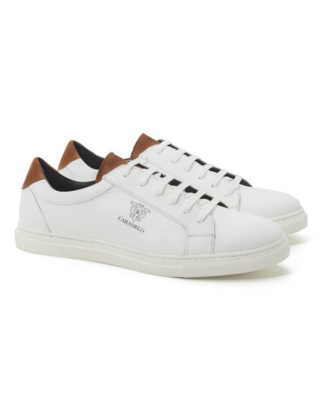 Sneakers de piel liso color blanco