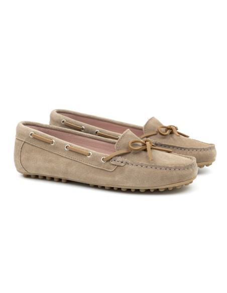 Beige suede women's mocassins