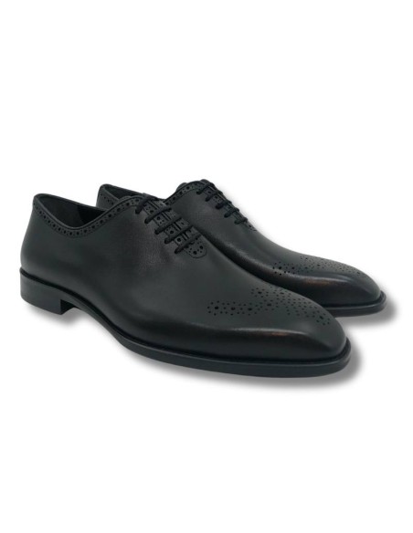 Black leather Oxford